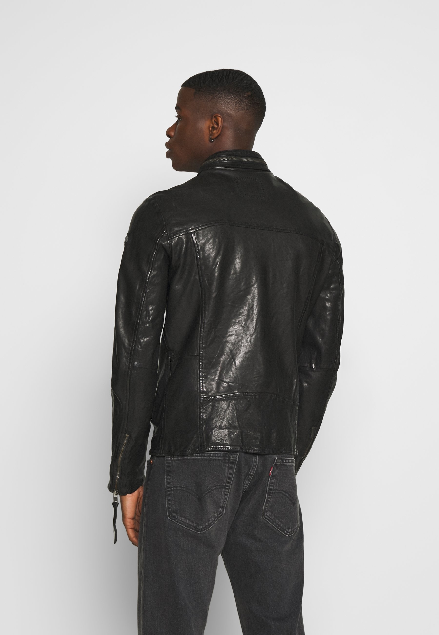 diesel deacon jacket