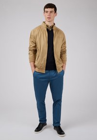 Ben Sherman SIGNATURE HARRINGTON - Bomberjakke - sand