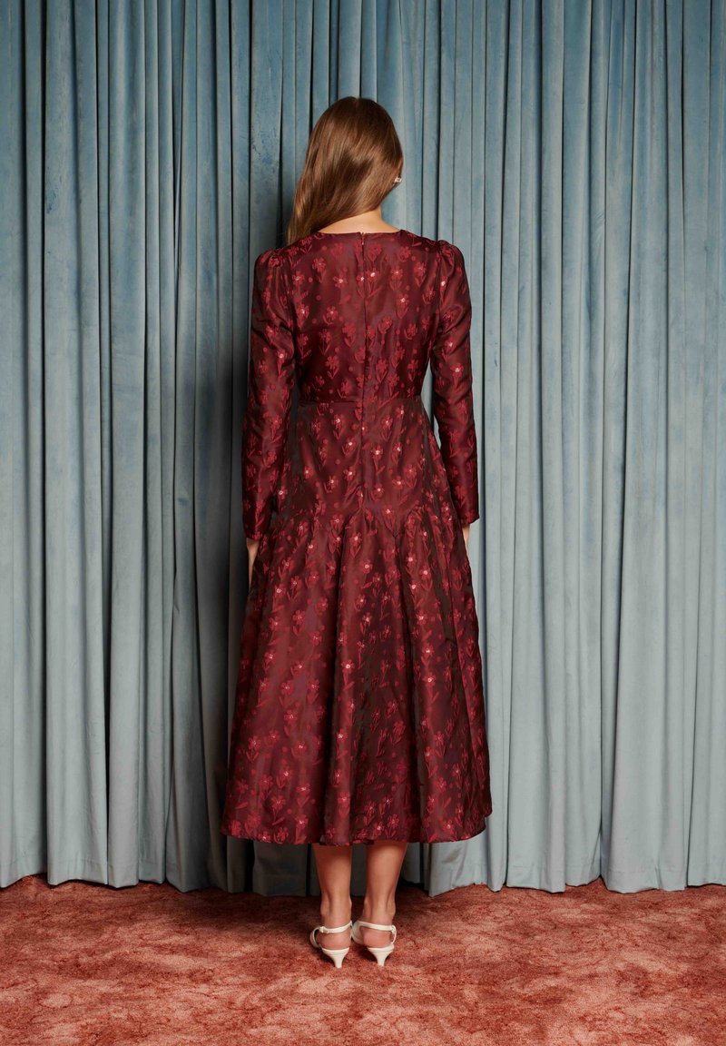 likely lady midi dress sister jane FADE FLORAL - Maxi dress INV-125138