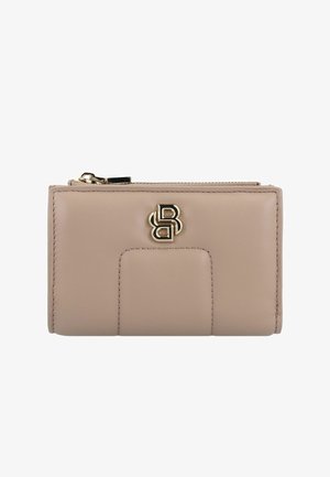 Beige Ledergeldbörse mit strukturiertem Finish, versehen mit einem goldfarbenen Logo-Akzent und einem Reißverschluss an der Oberseite.