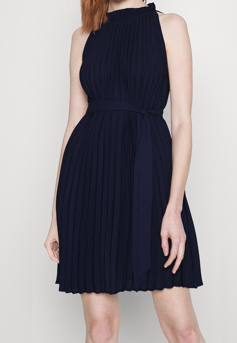 Vero Moda Koktejlové šaty / šaty na párty - dark blue