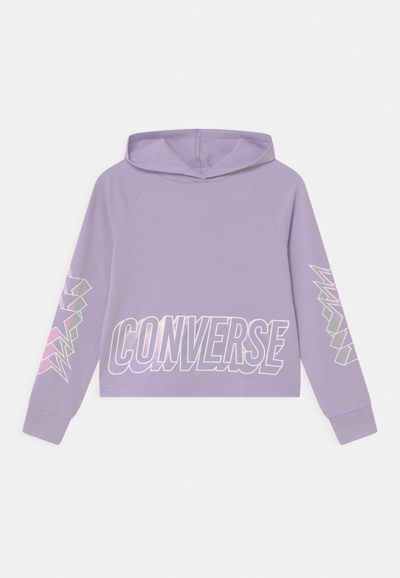 Hoodie court violet avec imprimé "CONVERSE" à l'avant et accents géométriques sur les manches en rose et blanc. Confectionné en tissu doux avec une capuche.