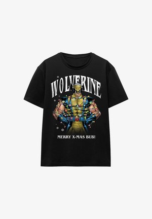 Schwarzes T-Shirt mit Wolverine, der in bunten Weihnachtslichtern eingewickelt ist, und dem Text "WOLVERINE" darüber sowie "MERRY X-MAS BUB!" darunter.