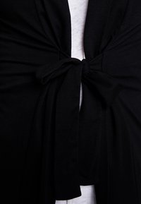 Anna Field Kofta - black