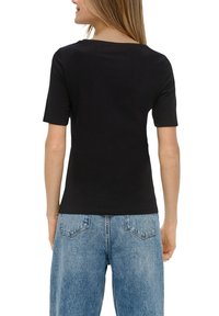 s.Oliver MIT SCHRIFT - T-Shirt basic - schwarz