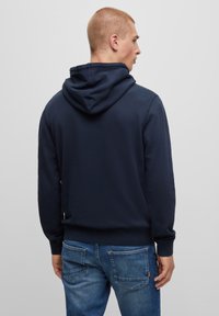 BOSS WETALK - Felpa con cappuccio - dark blue