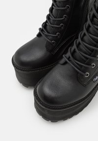 Buffalo KILLAH LACE UP HI - Botas de tacón - black