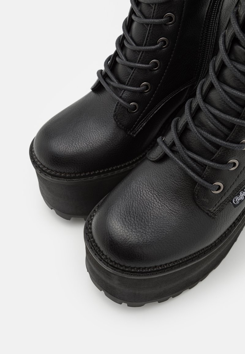 Buffalo Boots Chaussure Buffalo AnnÃ©e 90 Homme Shoes BLAUER For