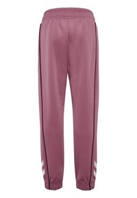 Athletiske joggere i mauve, lavet af glat stof. Har en elastisk talje og hvide sidestykker med chevronmønstre ved manchetterne.