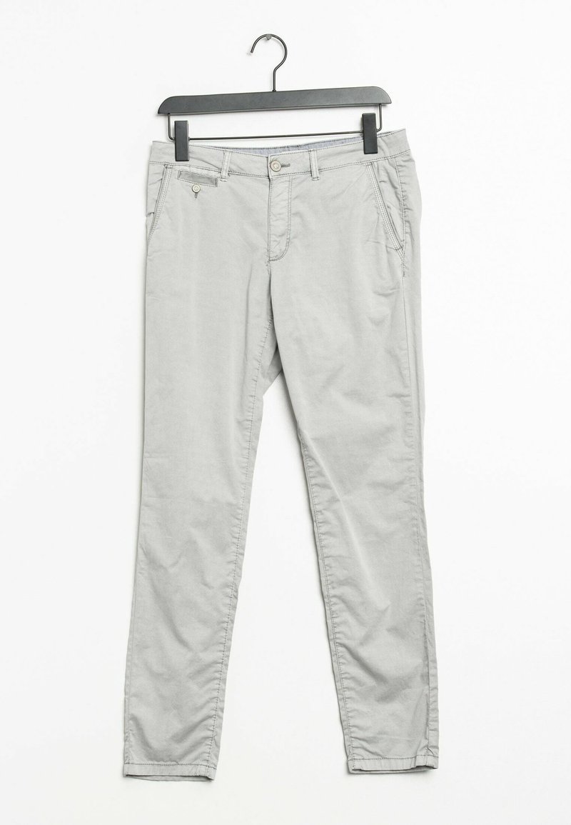 Light grey chinos with a slim fit, featuring a button closure, five pockets, and stitching details. Made of cotton blend fabric.