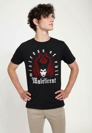 Sort bomulds t-shirt med grafisk tryk af en skikkelse med horn, tekst "Mistress of Evil" og "Maleficent" i rød og hvid.