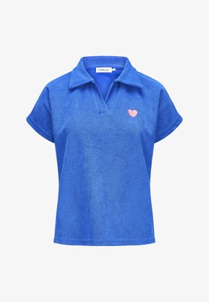 Blauw poloshirt met korte mouwen, open kraag en klein roze geborduurd hartje op de linkerborst van Codello.
