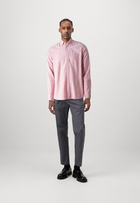 Tommy Hilfiger FLEX DOBBY - Srajca - teaberry blossom