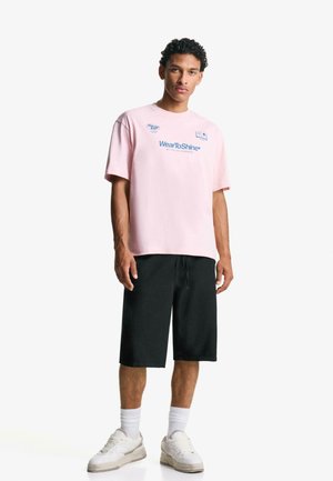 RUSTIC SKATER - Shorts - black