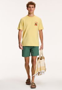 Shiwi REGULAR FIT NICK - Zwemshorts - cilantro green