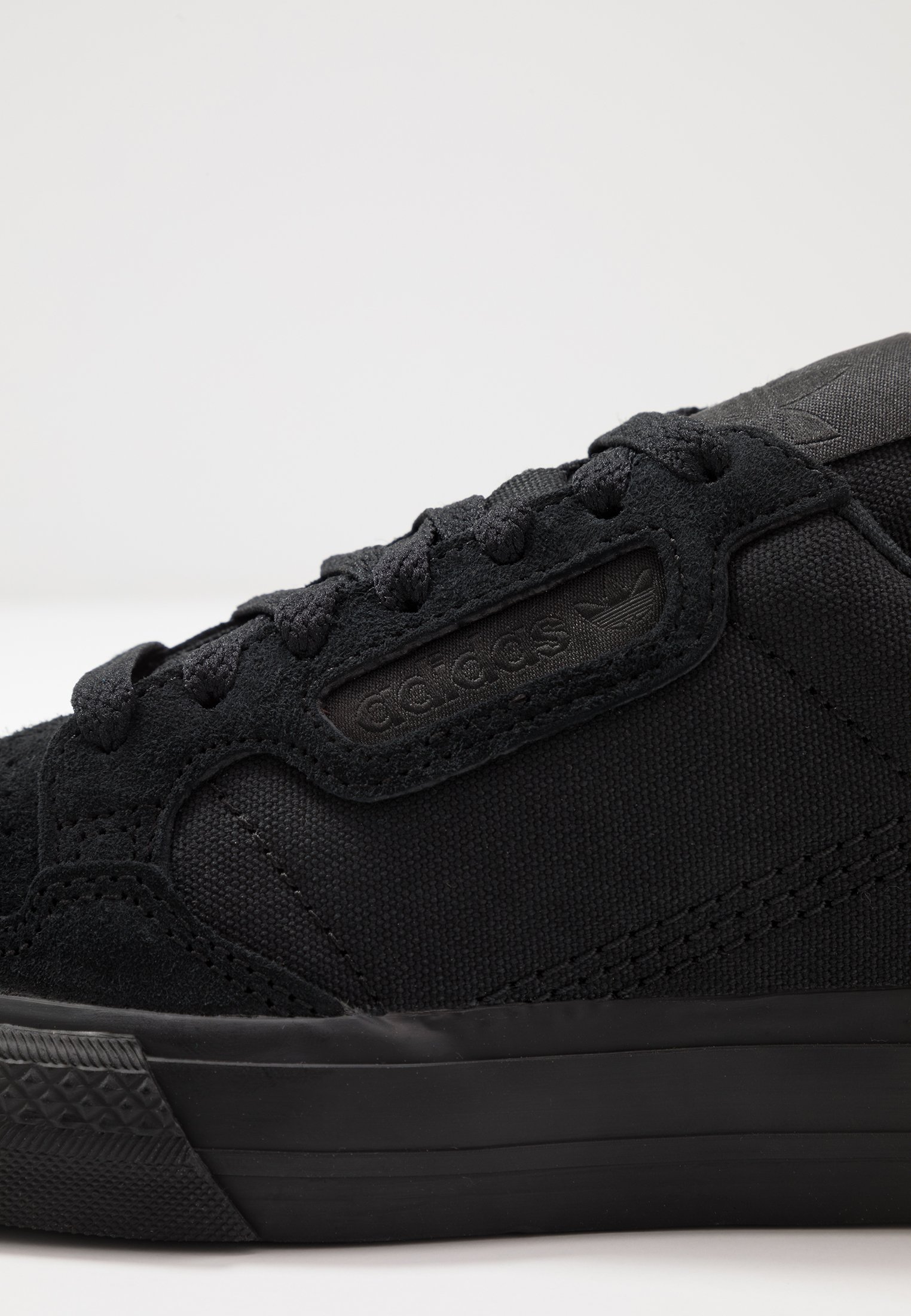 adidas Originals CONTINENTAL VULCANIZED 