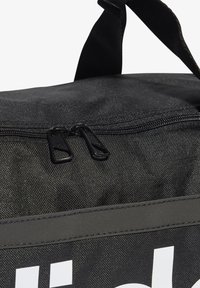 adidas Performance ESSENTIALS LINEAR DUFFEL MEDIUM - Spordikott - black   white
