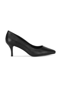 Zapato de cuero negro con punta afilada y tacón delgado. Textura lisa y diseño clásico, adecuado para ropa formal.