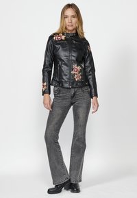 Koroshi Giacca in similpelle - black
