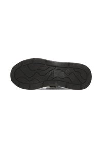 Semelle de chaussure en caoutchouc avec un motif texturé et ondulé. Couleur noire avec des accents en relief le long des bords et des motifs pour une meilleure adhérence.