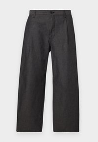 Unselected, black rinsed