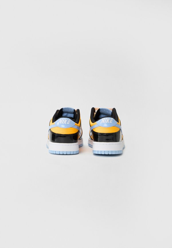 DUNK LOW RETRO 3 - Trainers4