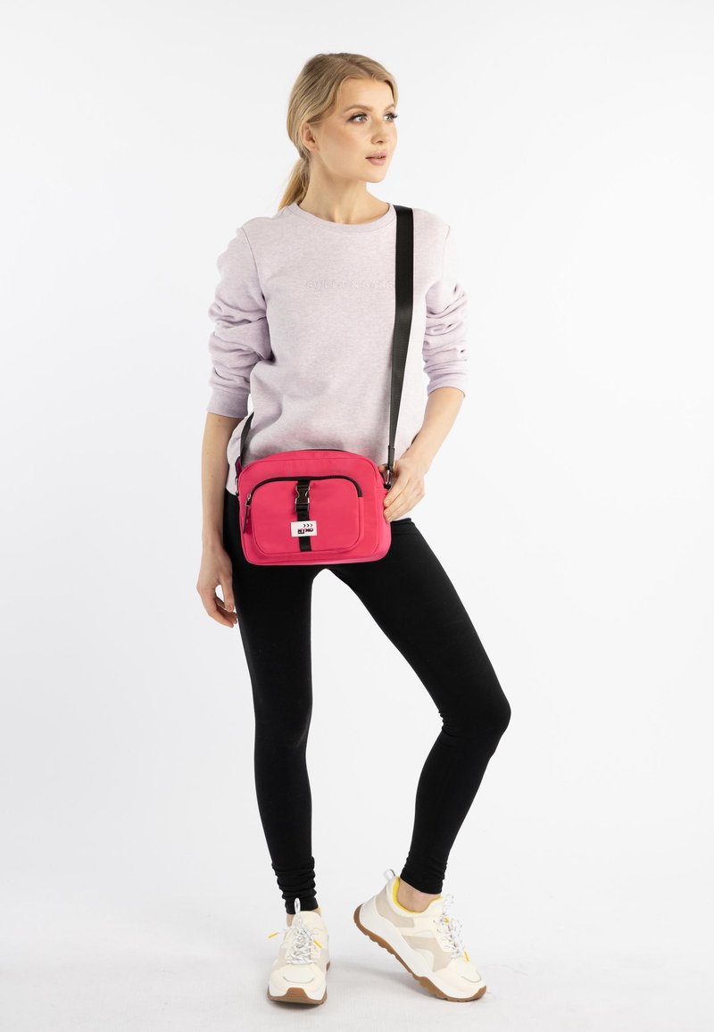 Damen Handtaschen | myMo ATHLSR Umhängetasche pink - US23198 Damen Handtaschen | myMo ATHLSR Umhängetasche pink - US23198