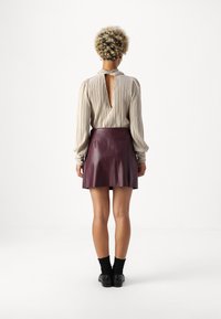Vero Moda Petite VMNELLY  - Krilo A-kroja - winetasting