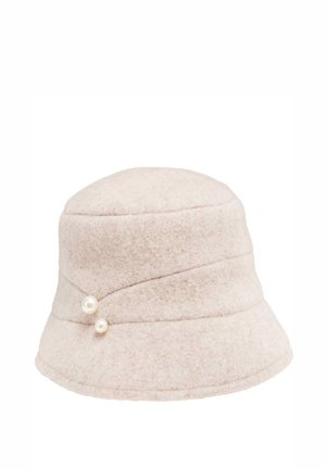 Soft beige bucket hat with a wool texture, featuring two decorative pearl buttons on the side.
