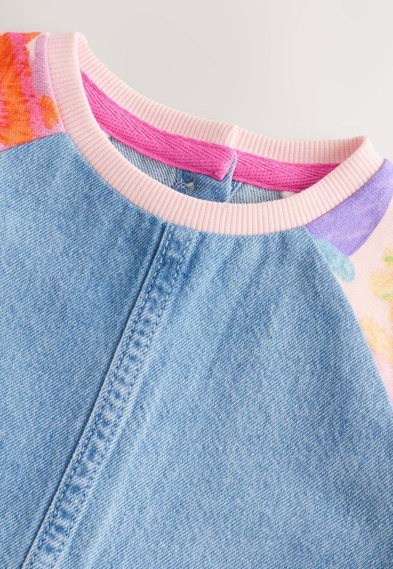 Next REGULAR FIT - RAGLAN DENIM DRESS . - Robe en jean - pink monster ...
