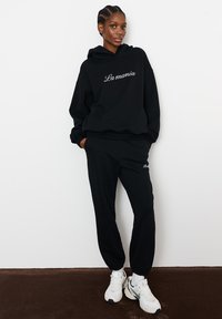 LA MANIA Treningo apatinė dalis - black