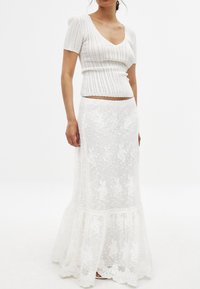 FLOWY  - Maxirock - white