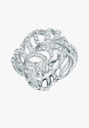 Bague ajourée en argent avec un motif complexe de feuilles tourbillonnantes, sertie de multiples petites pierres précieuses rondes et claires sur fond blanc.