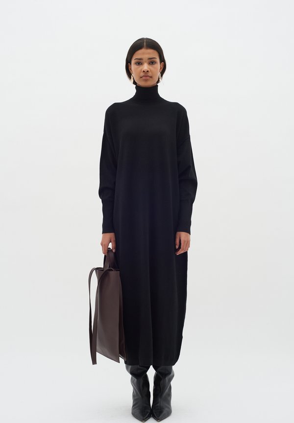 KELLSIE - Strickkleid