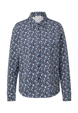 Chemise boutonnée bleu et blanc à motifs, avec un col, des manches longues et un tissu léger et lisse présentant des formes abstraites.