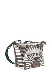 Borsa multicolore con un motivo geometrico in bianco, nero e grigio. Realizzata in materiale testurizzato con dettagli e una tracolla corta.