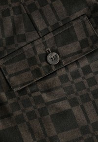 Next PATTERNED BERMUDA   - REGULAR FIT - Shorts - brown