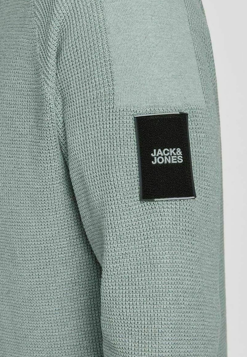 Herren Strickjacken | Jack & Jones STRUKTURIERTER RUNDHALS Strickpullover slate gray/blaugrau - SQ98224 Herren Strickjacken | Jack & Jones STRUKTURIERTER RUNDHALS Strickpullover slate gray/blaugrau - SQ98224