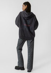 OH APRIL BF ZIPPER ERA - Majica s kapuljačom i patentnim zatvaračem - darkiron