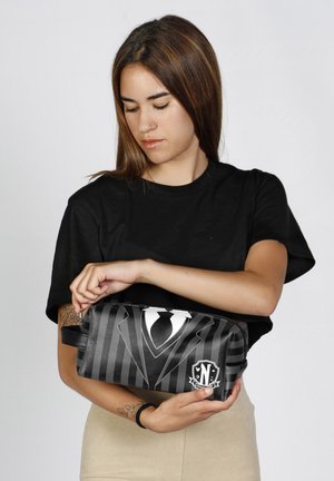 Karactermania WEDNESDAY UNIFORM - Toilettas - black