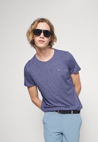 Tommy Jeans SLIM JASPE CREW NECK - T-shirt básica - dark aster