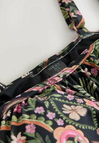 Next Maudymosi kostiumėlis - black pink paisley