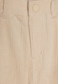 Catimini FOUZIA - Tygbyxor - beige lin