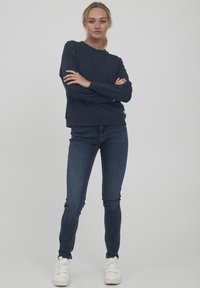 Oxmo GRYNET - Sweatshirt - total eclipse
