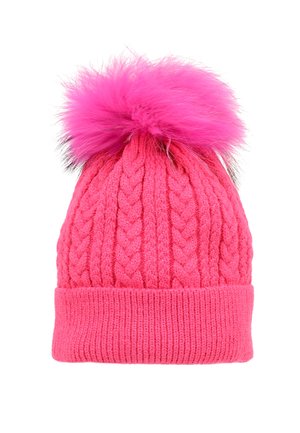 Berretto lavorato a maglia di un brillante colore rosa, con una fascia a coste, caratterizzato da un soffice pom-pom rosa sulla parte superiore. La texture è morbida e il design a treccia è ben visibile.