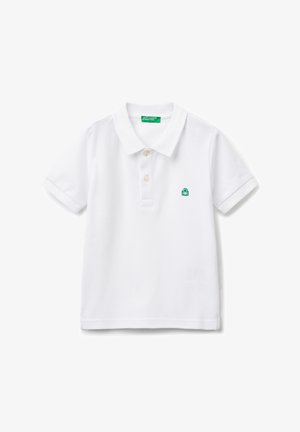 Polo shirt bianco in cotone con paramonti a tre bottoni, maniche corte e logo ricamato verde sul lato sinistro del petto.
