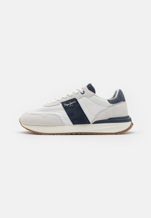 BUSTER - Sneaker low - white