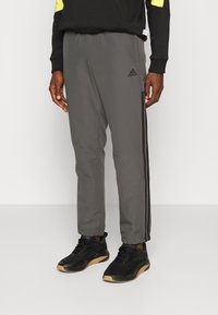 adidas Performance SAMSON PANT - Pantalones deportivos - grey six/black