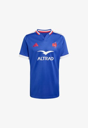 Blauw shirt met een V-hals, rode accenten, witte bies aan de mouwen, met het Adidas-logo, Altrad-branding en een rood hanenembleem.