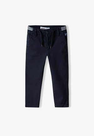 Tamno plave pamučne hlače s vezicom u struku, prednjim džepovima i trakastim akcentima na elastičnom pojasu. Ravne nogavice.